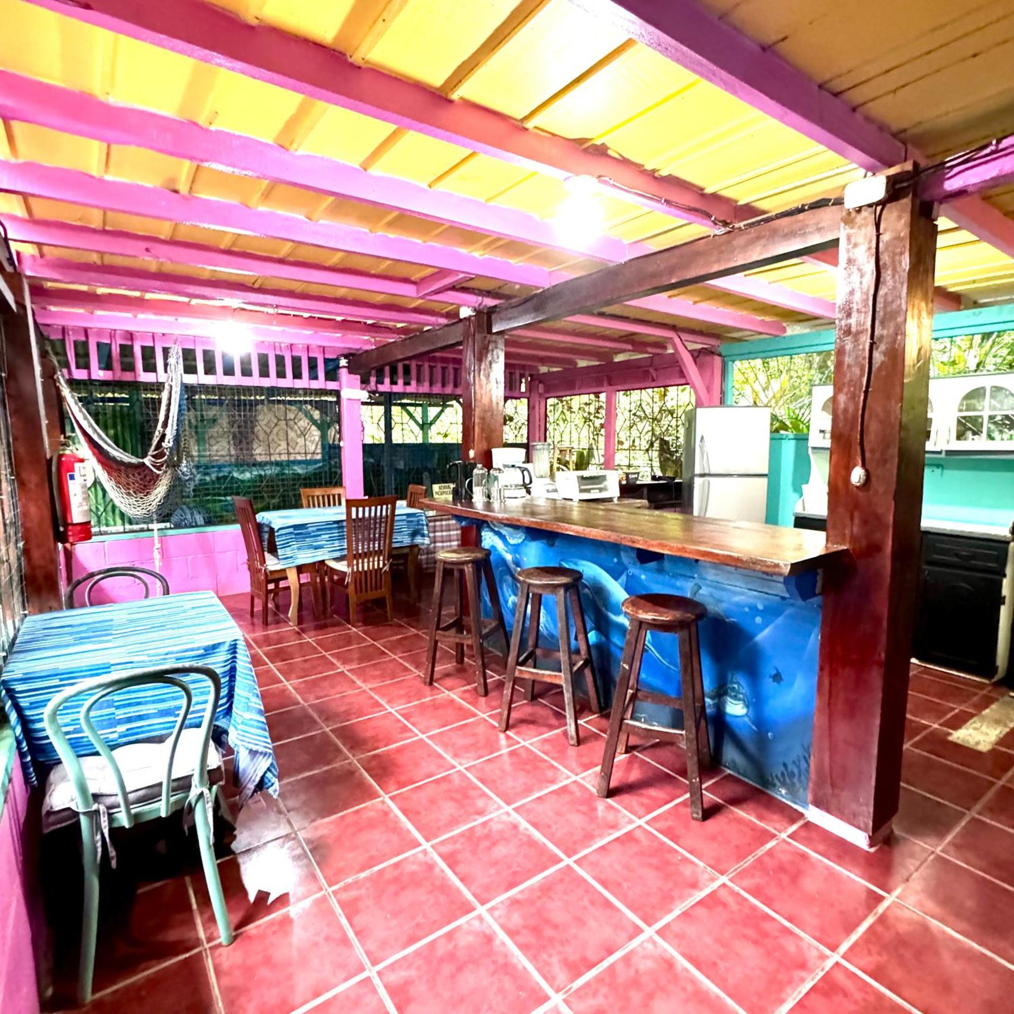 Hidden Jungle Beach House Puerto Viejo de Talamanca Exterior photo